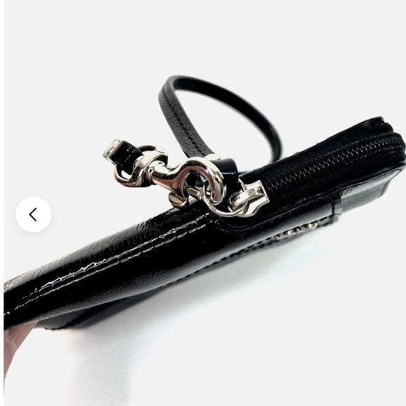 Coach Black Patent Leather Wristlet - Picture 7 of 9